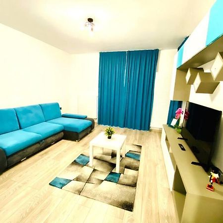 Blue Plaza Studio Apartment Bucharest Luaran gambar